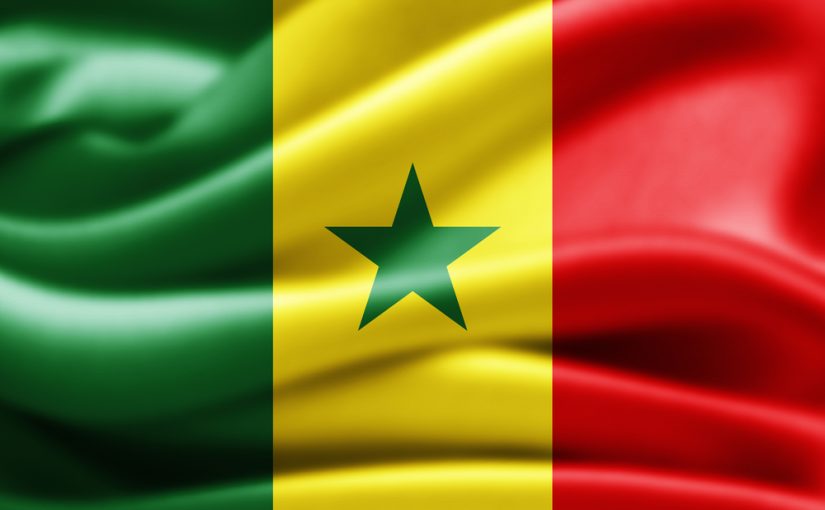 Senegalesisk flag der blafrer i vinden