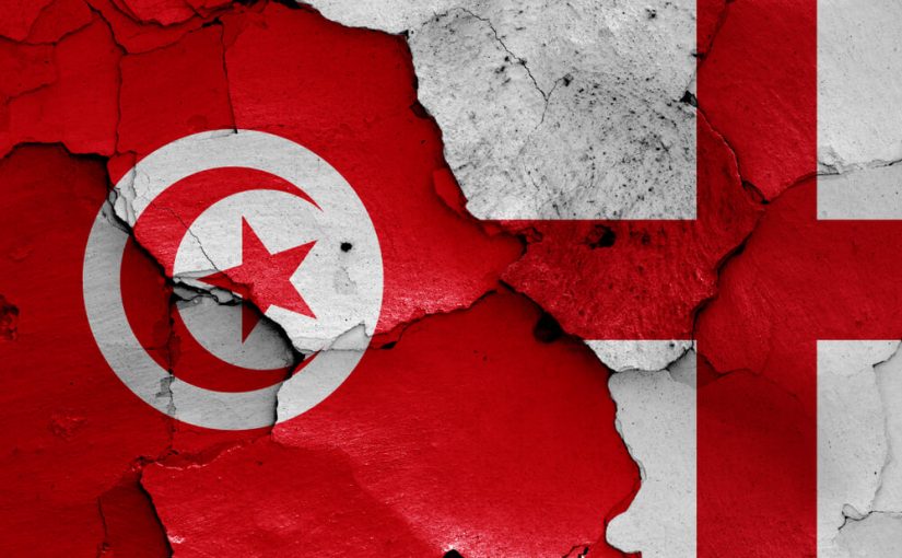Tunesisk og engelsk flag VM 2018