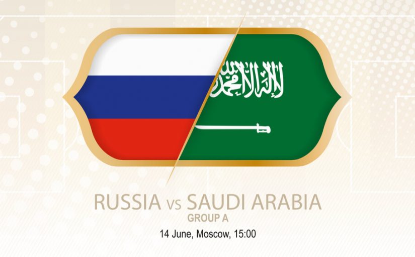 Russisk og saudiarabisk flag på lys baggrund